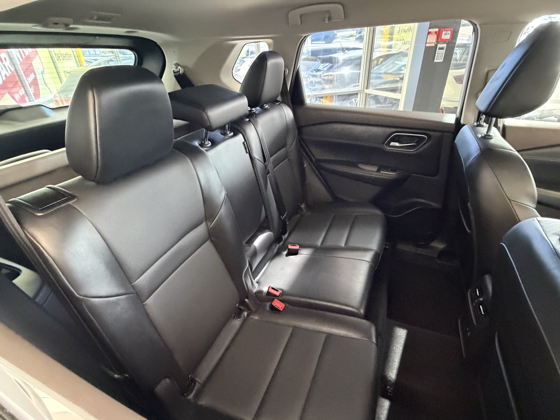 2023 Nissan X-Trail ST 2.5L 4WD 7 Seaters - Image 16