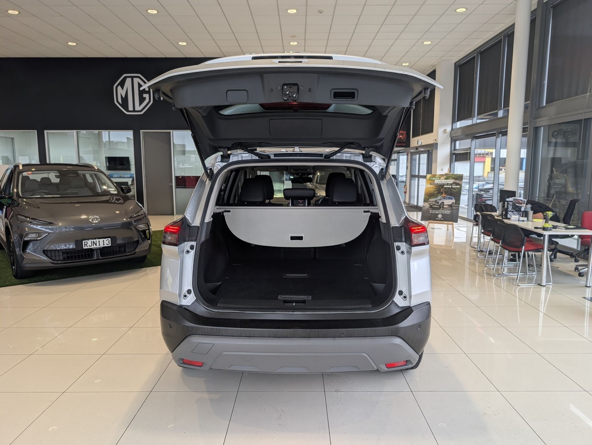 2023 Nissan X-Trail St-L E-Power 1.5Peh - Image 7