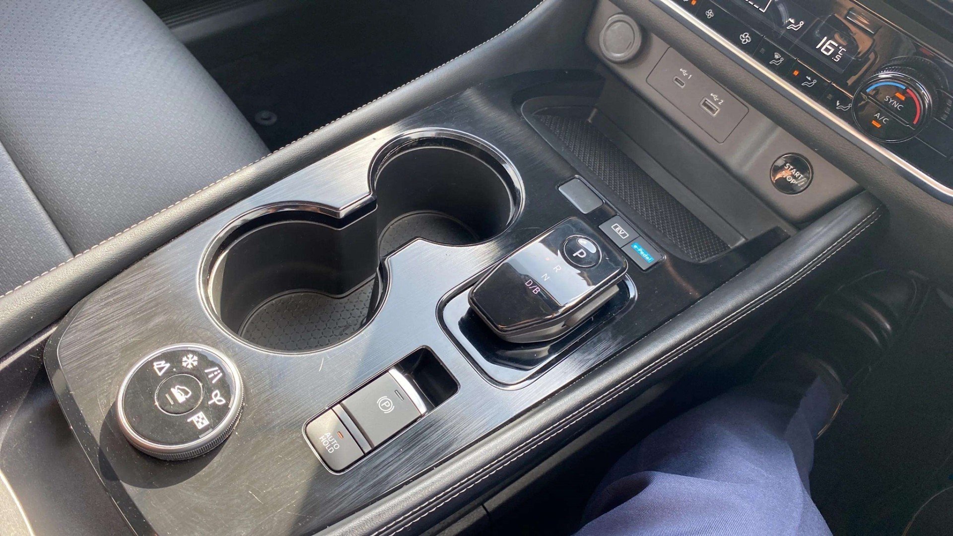 2023 Nissan X-Trail St-L E-Power 1.5Peh - Image 17