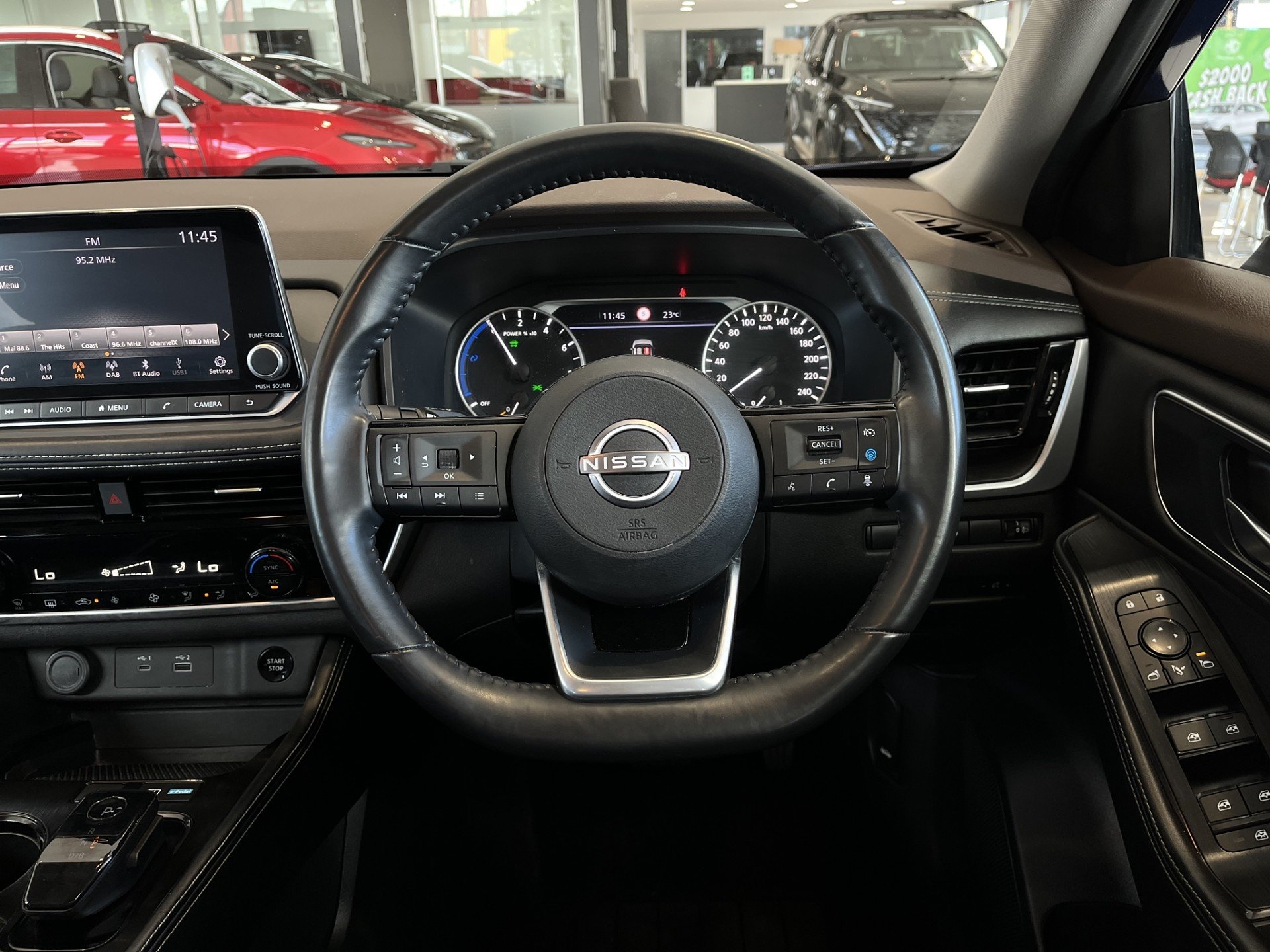 2023 Nissan X-Trail St-L E-Power 1.5Peh - Image 13