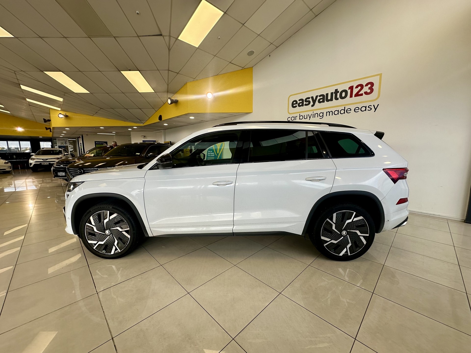 2023 Skoda Kodiaq RS 2.0L TSI 180Kw NZ New - Image 8