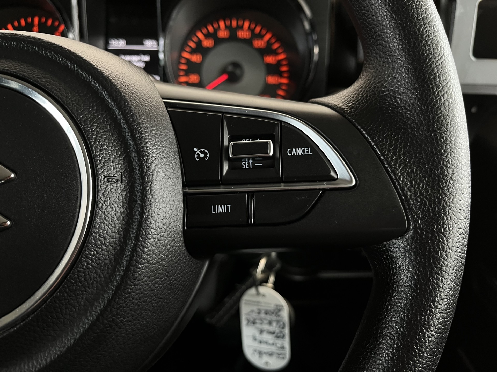 2023 Suzuki Jimny Jx Carry 1.5P/4Wd - Image 13