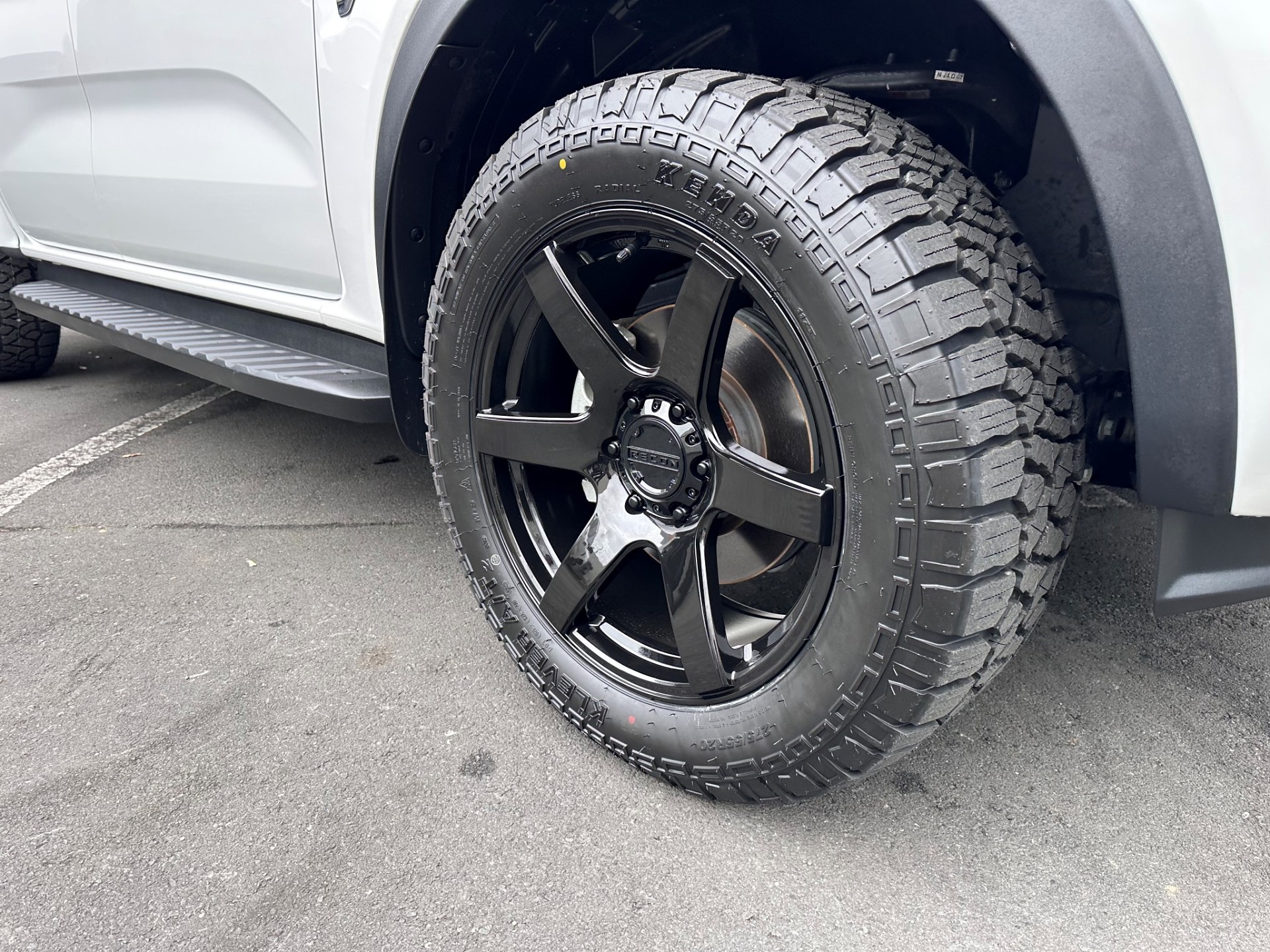 2024 Ford Ranger XLT 4x4 Double Cab - Image 9