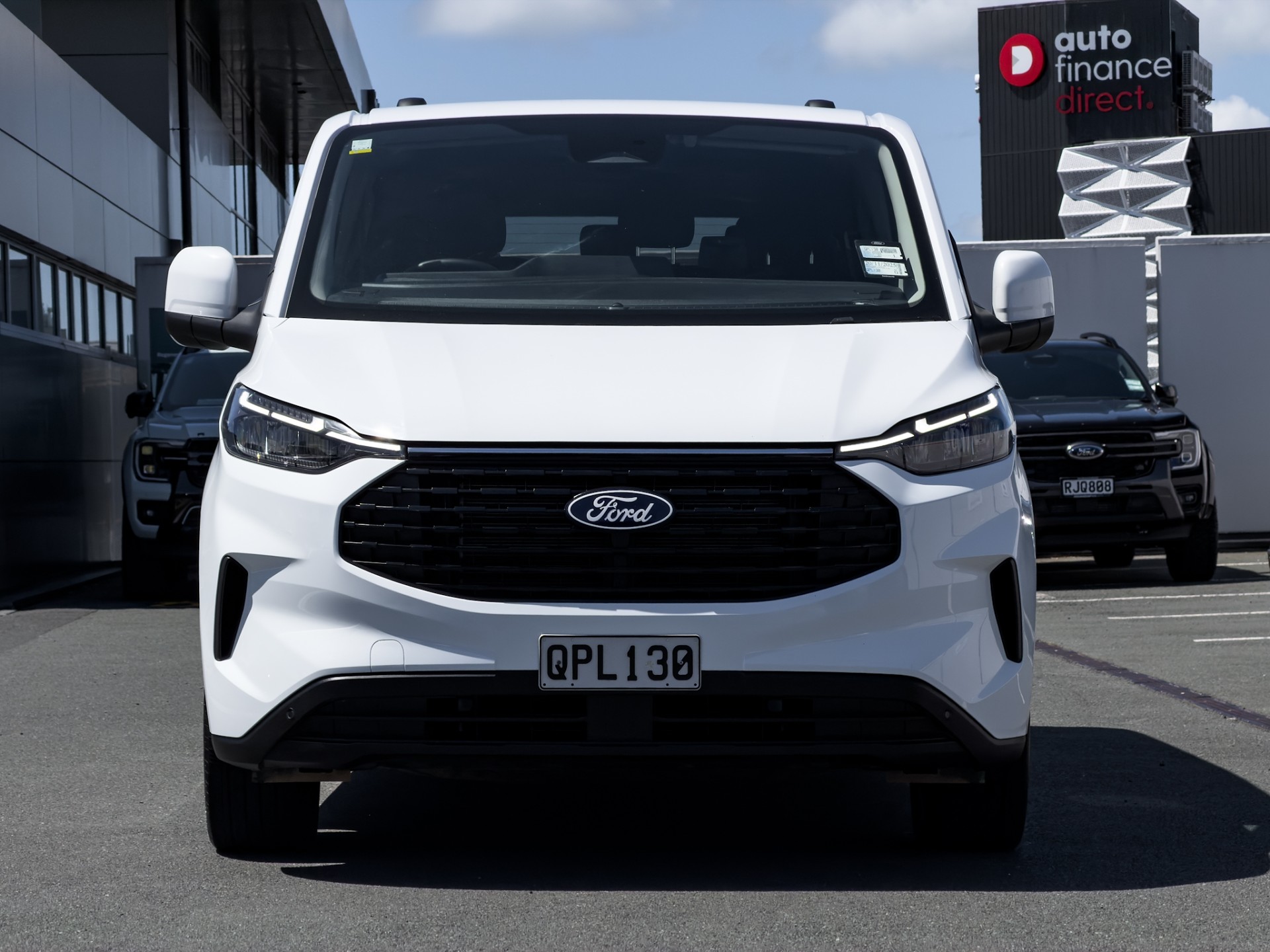 2024 Ford Transit Tourneo Custom 2.0D - Image 3