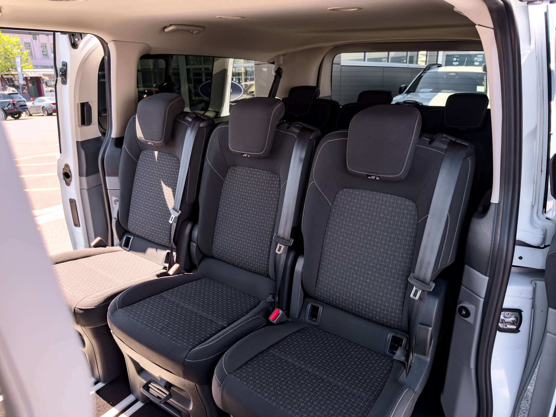 2024 Ford Transit Tourneo Custom 2.0D - Image 24