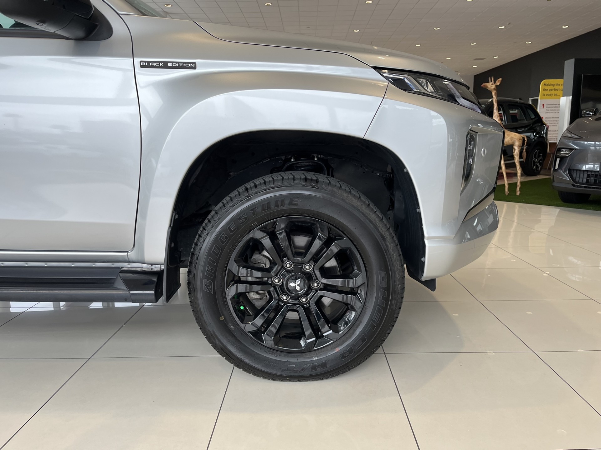 2024 Mitsubishi Triton Dc Vrxb 6At 2.4D - Image 4