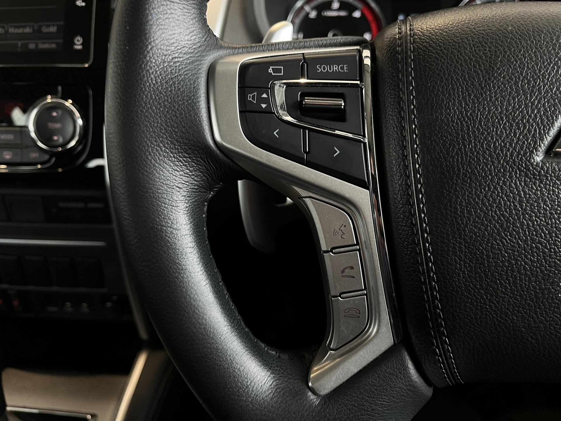 2024 Mitsubishi Triton Dc Vrxb 6At 2.4D - Image 15