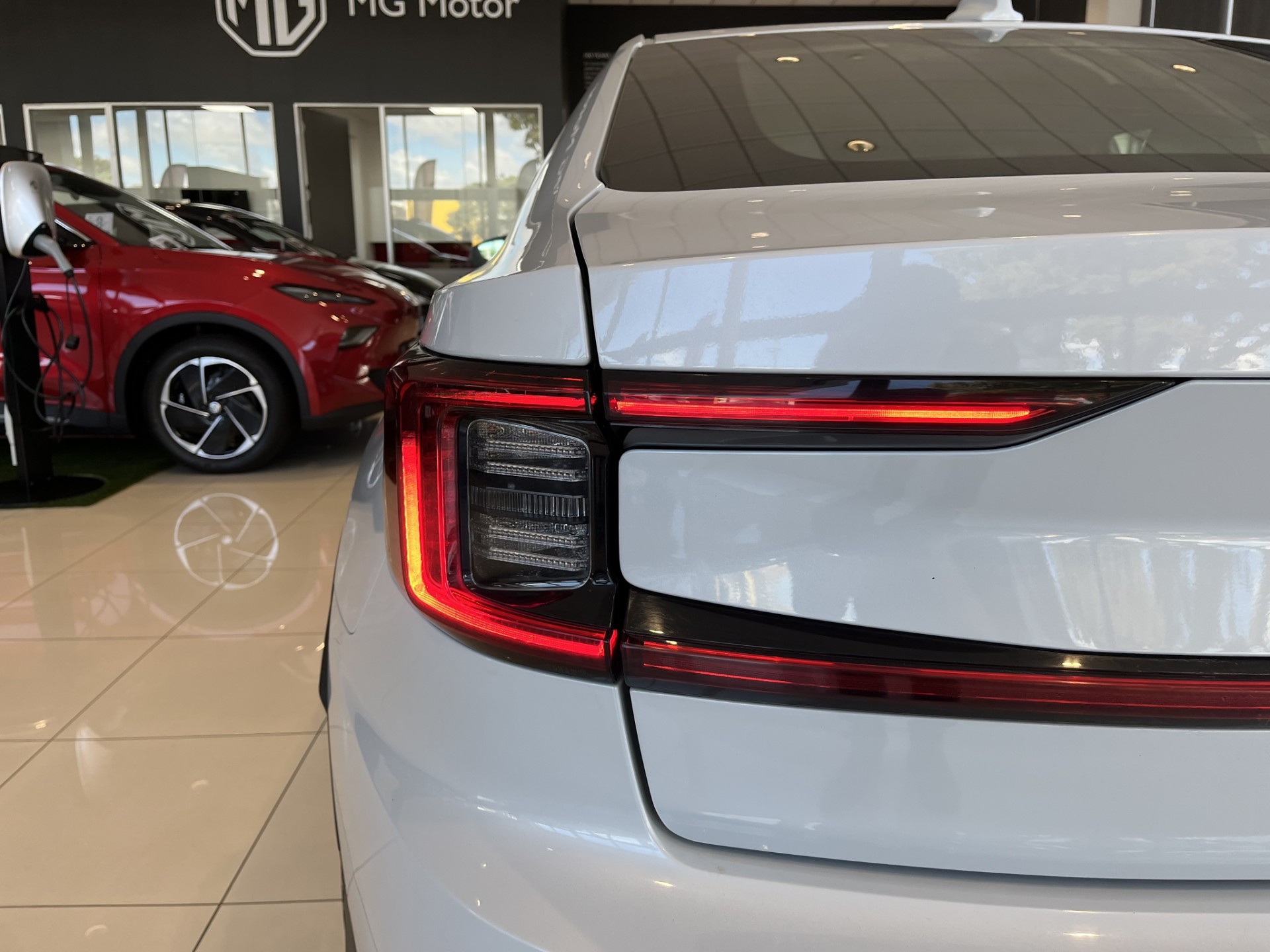 2022 Polestar 2 Srsm 69Kwh/Ev/Fd - Image 7