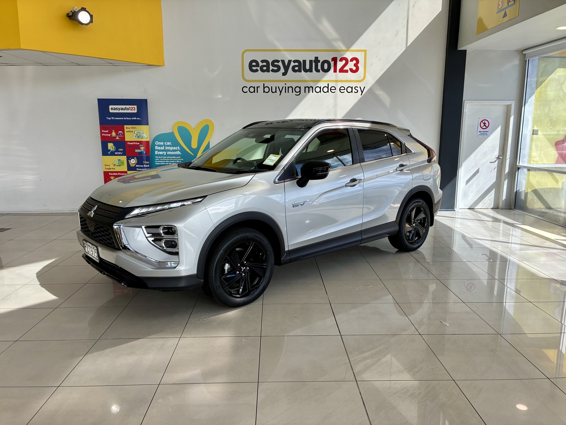2023 Mitsubishi Eclipse Cross Sport 2.4L PHEV 4WD