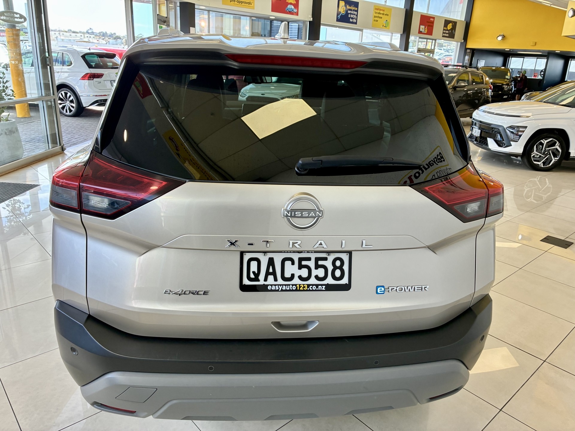2023 Nissan X-Trail ST-L E-Power 1.5L Hybrid 4WD - Image 6