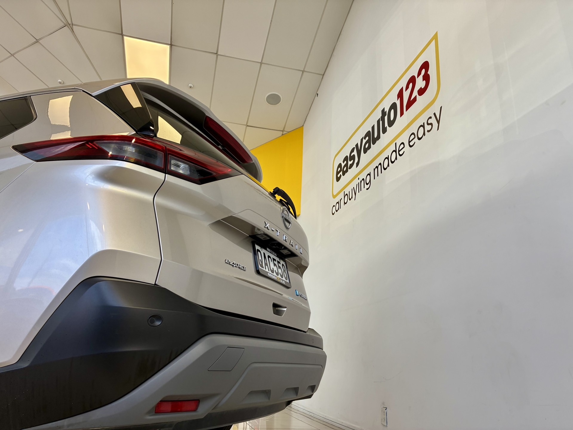 2023 Nissan X-Trail ST-L E-Power 1.5L Hybrid 4WD - Image 8