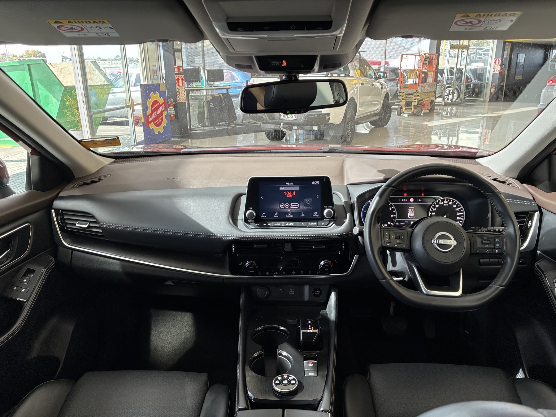 2023 Nissan X-Trail ST-L E-Power 1.5L Hybrid - Image 14