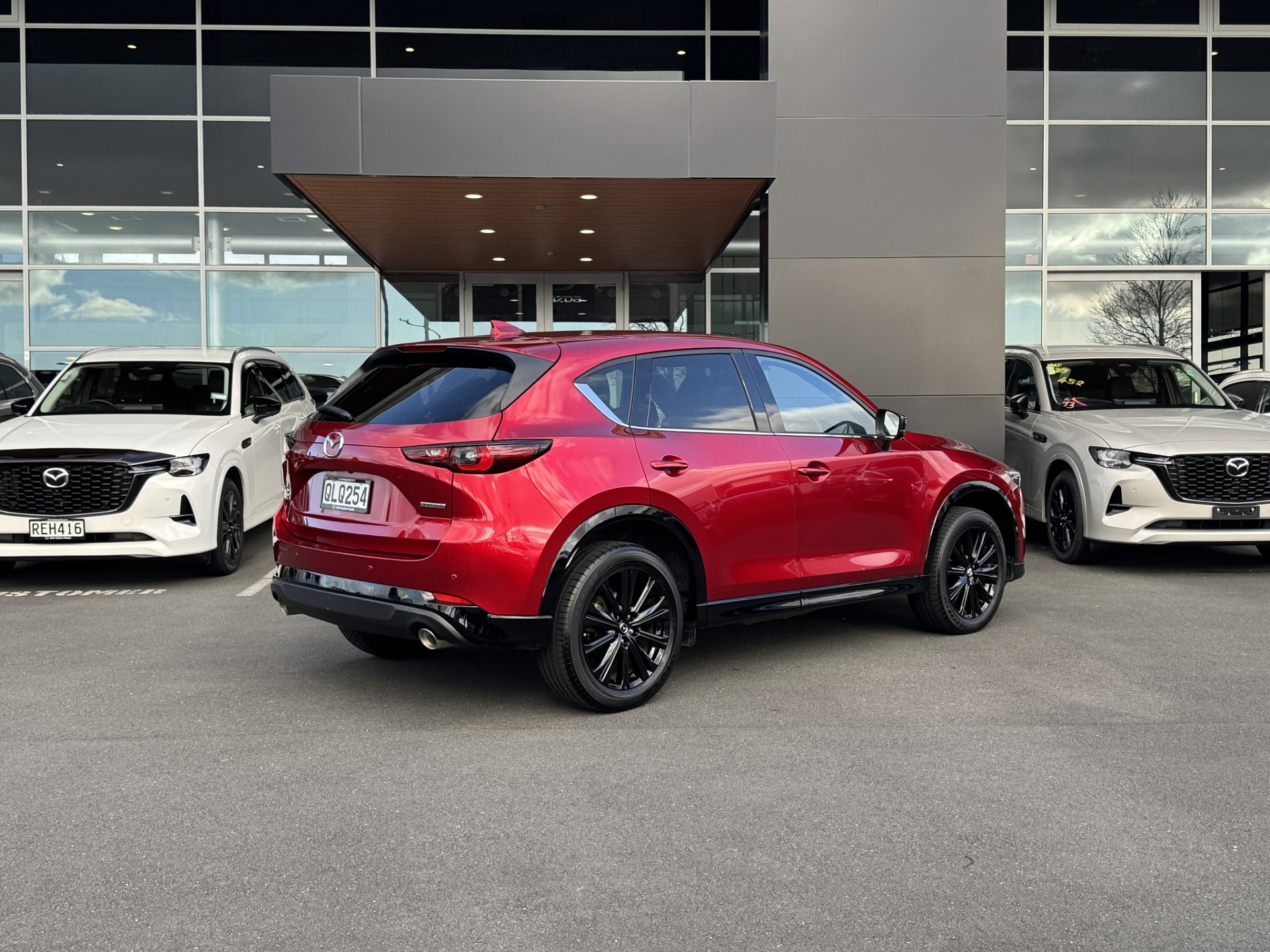 2024 Mazda CX-5 Limited AWD 2.5L - Image 3