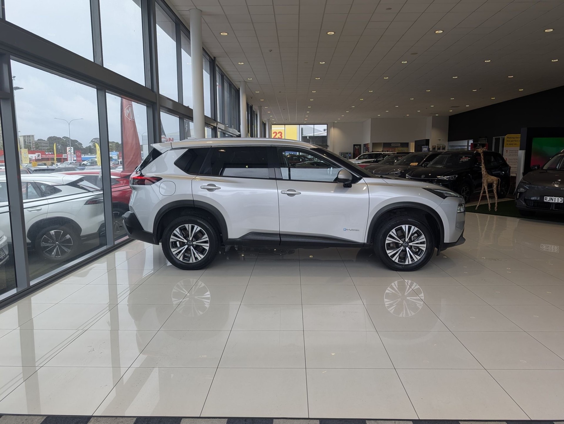 2023 Nissan X-Trail St-L E-Power 1.5Peh - Image 3