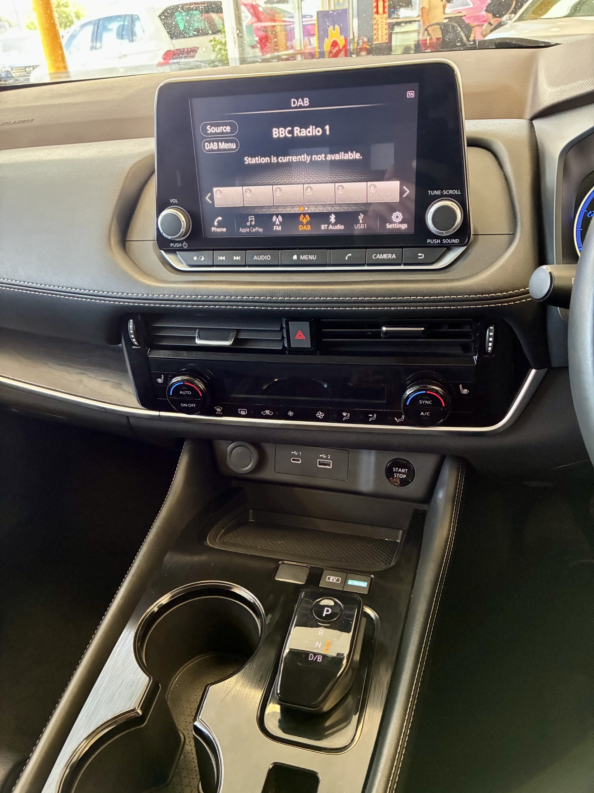 2023 Nissan X-Trail ST-L E-Power 1.5L Hybrid 4WD - Image 13