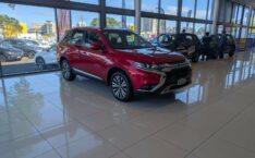 2022 Mitsubishi Outlander Vrx 2.4P/4Wd/Cvt