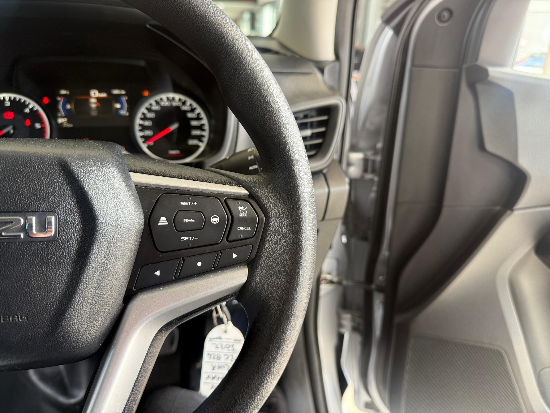 2022 Isuzu D-Max Lx Double Cab 4WD - Image 14