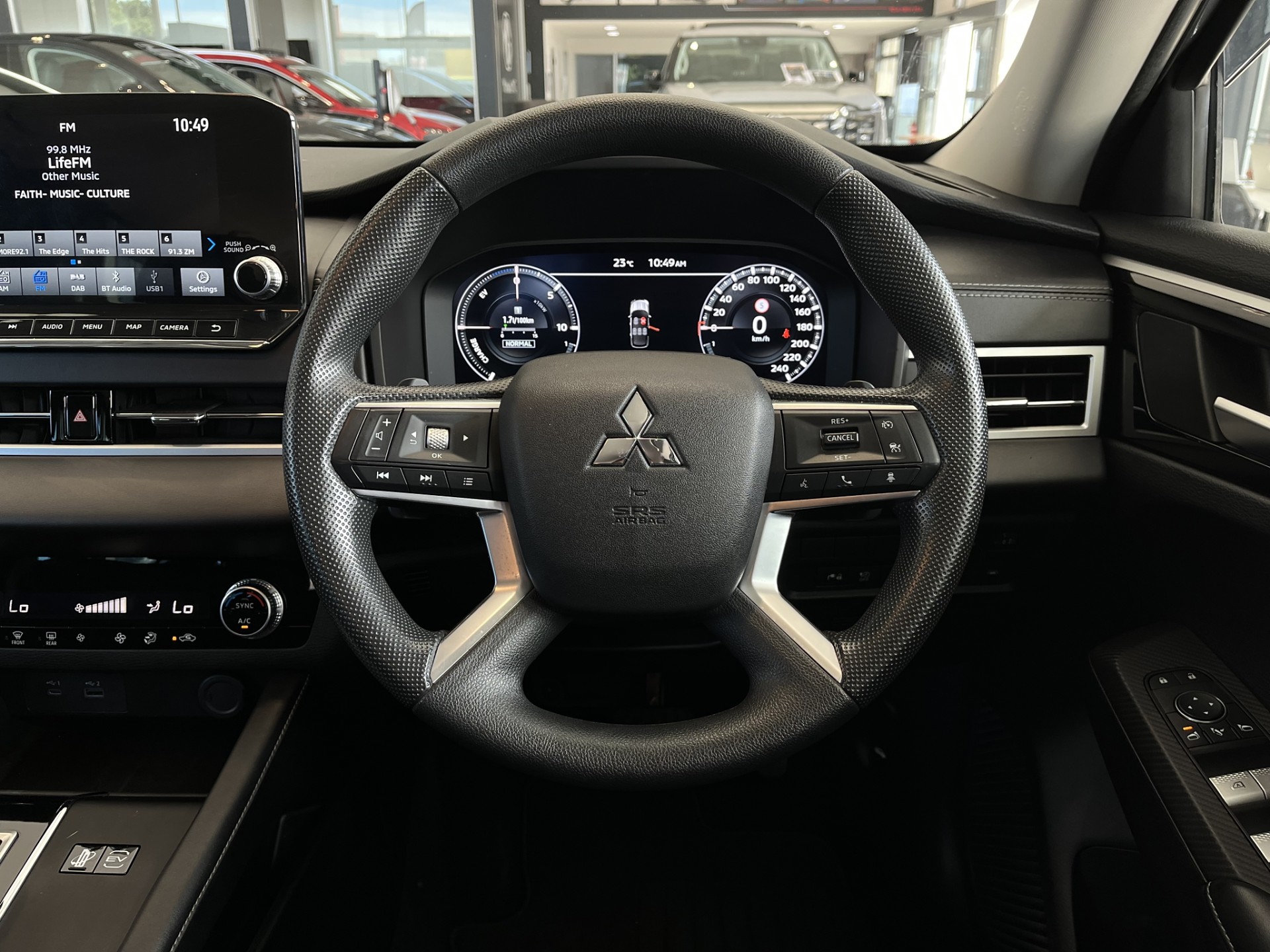 2022 Mitsubishi Outlander Ls Phev/4Wd/At - Image 15