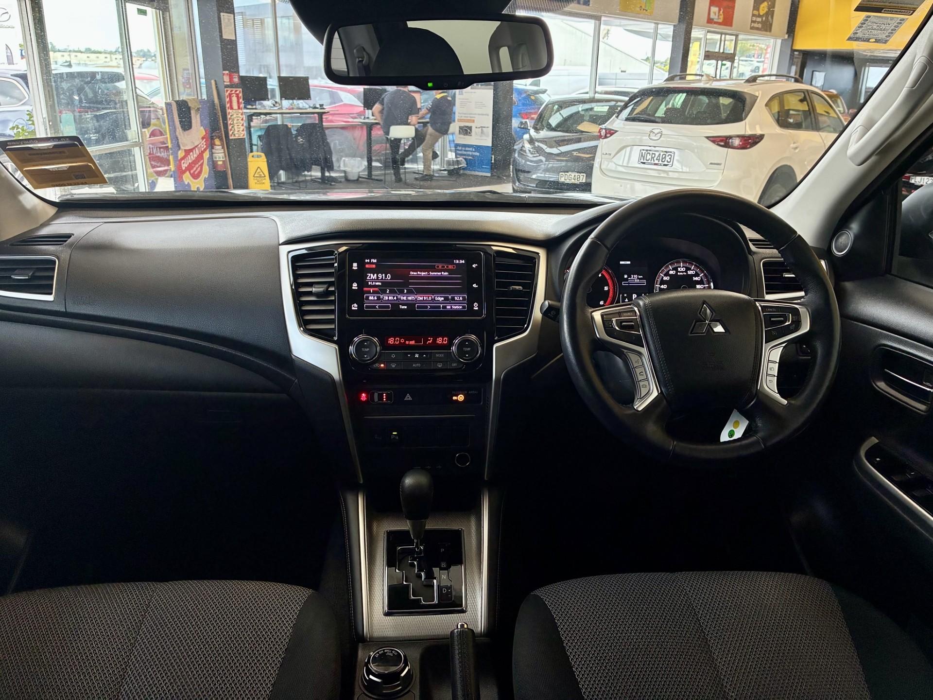 2022 Mitsubishi Triton GLXR 2.4L DT 4WD - Image 15