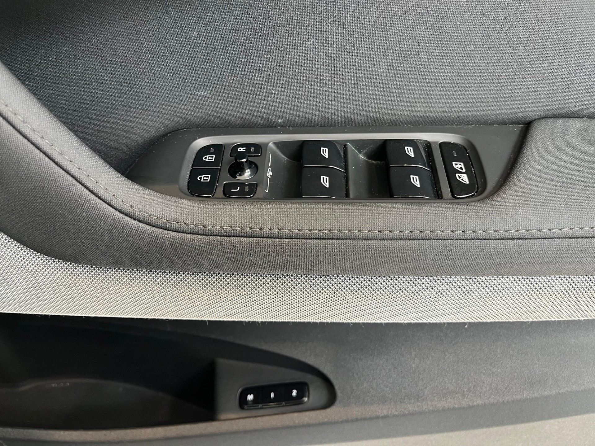 2022 Polestar 2 Srsm 69Kwh/Ev/Fd - Image 17