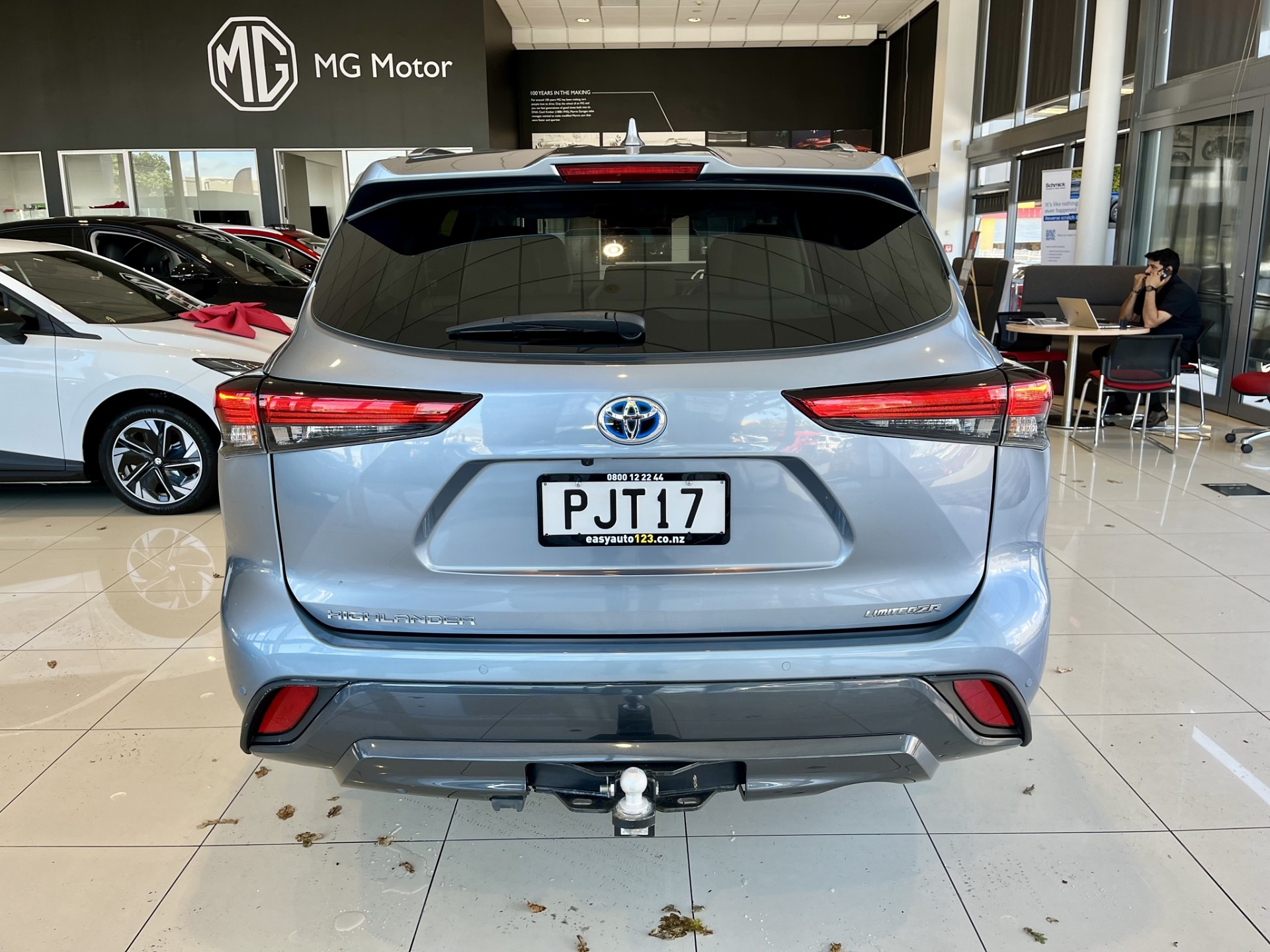 2022 Toyota Highlander Limited Zr 2.5Ph/4Wd - Image 8