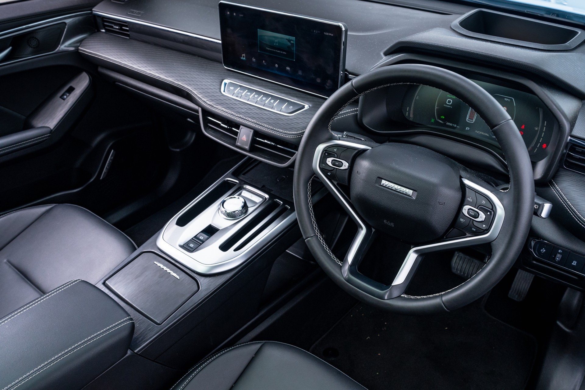 2023 Haval Jolion Ultra 1.5 Petrol Hybrid 139Kw - Image 12