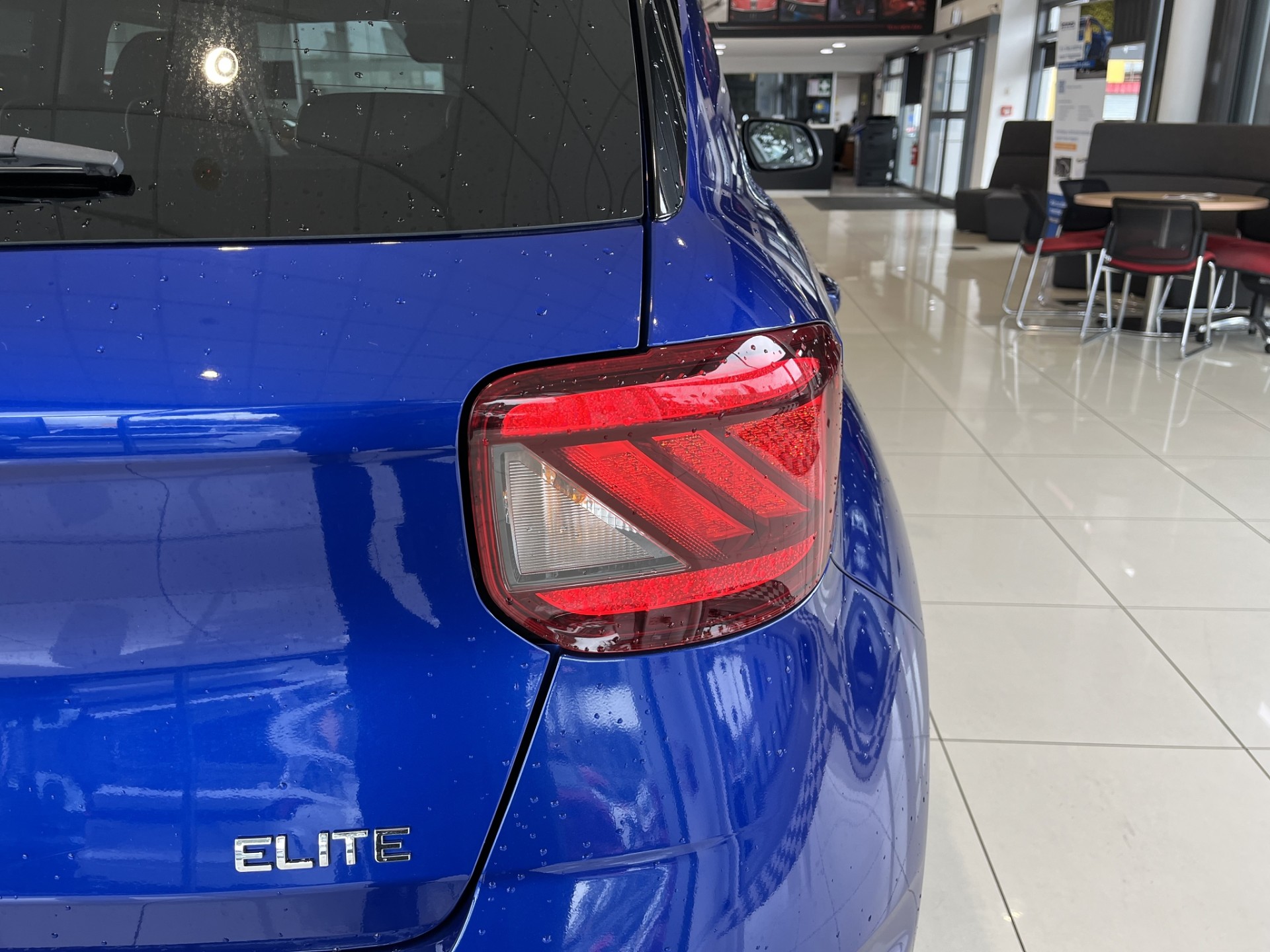 2023 Hyundai Venue Elite 1.6P/6At - Image 10