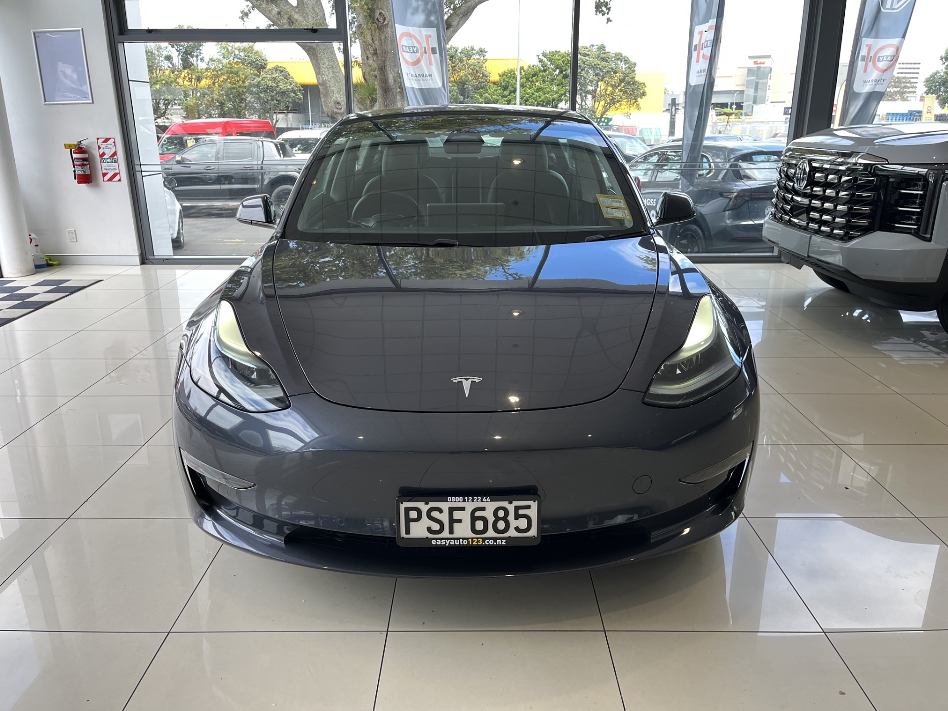 2023 Tesla Model 3 Long Range Awd 79Kwh - Image 2