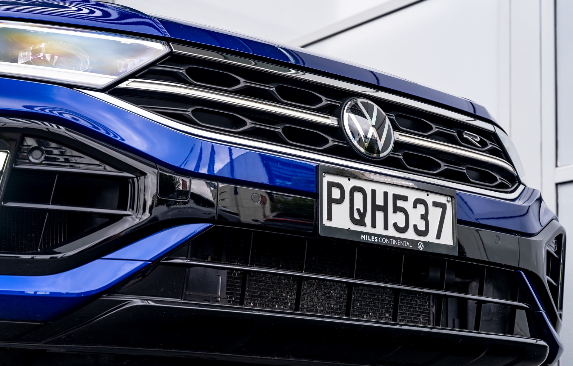 2023 Volkswagen T-Roc R 221kW Turbo Petrol AWD - Image 5