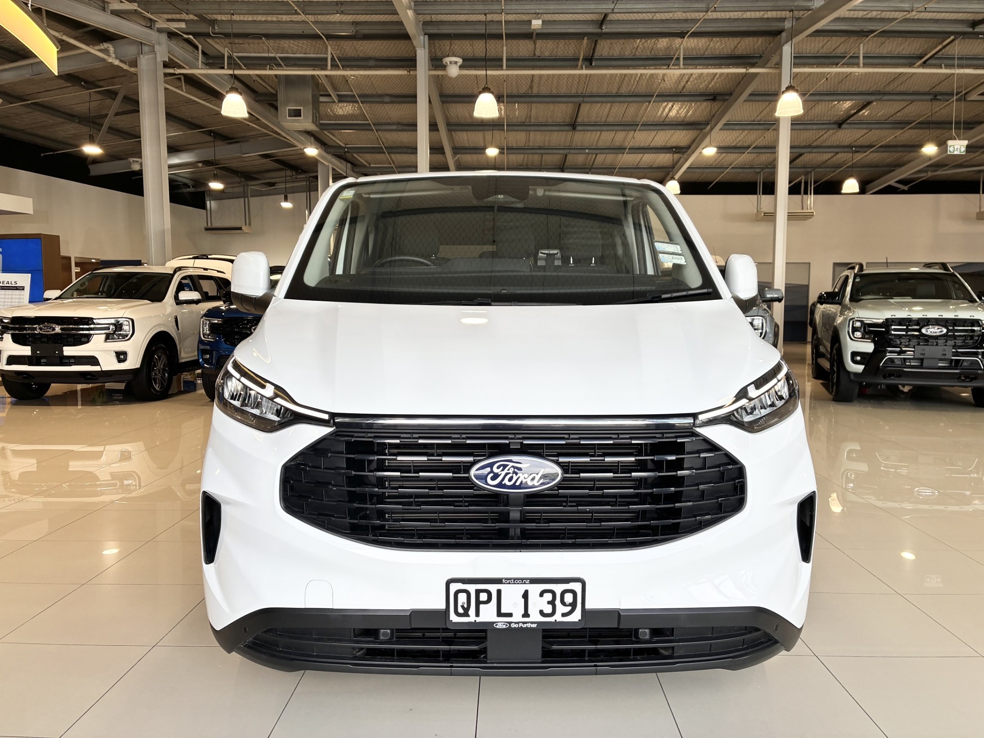 2024 Ford Transit Tourneo 9 Seater Bus - Image 5