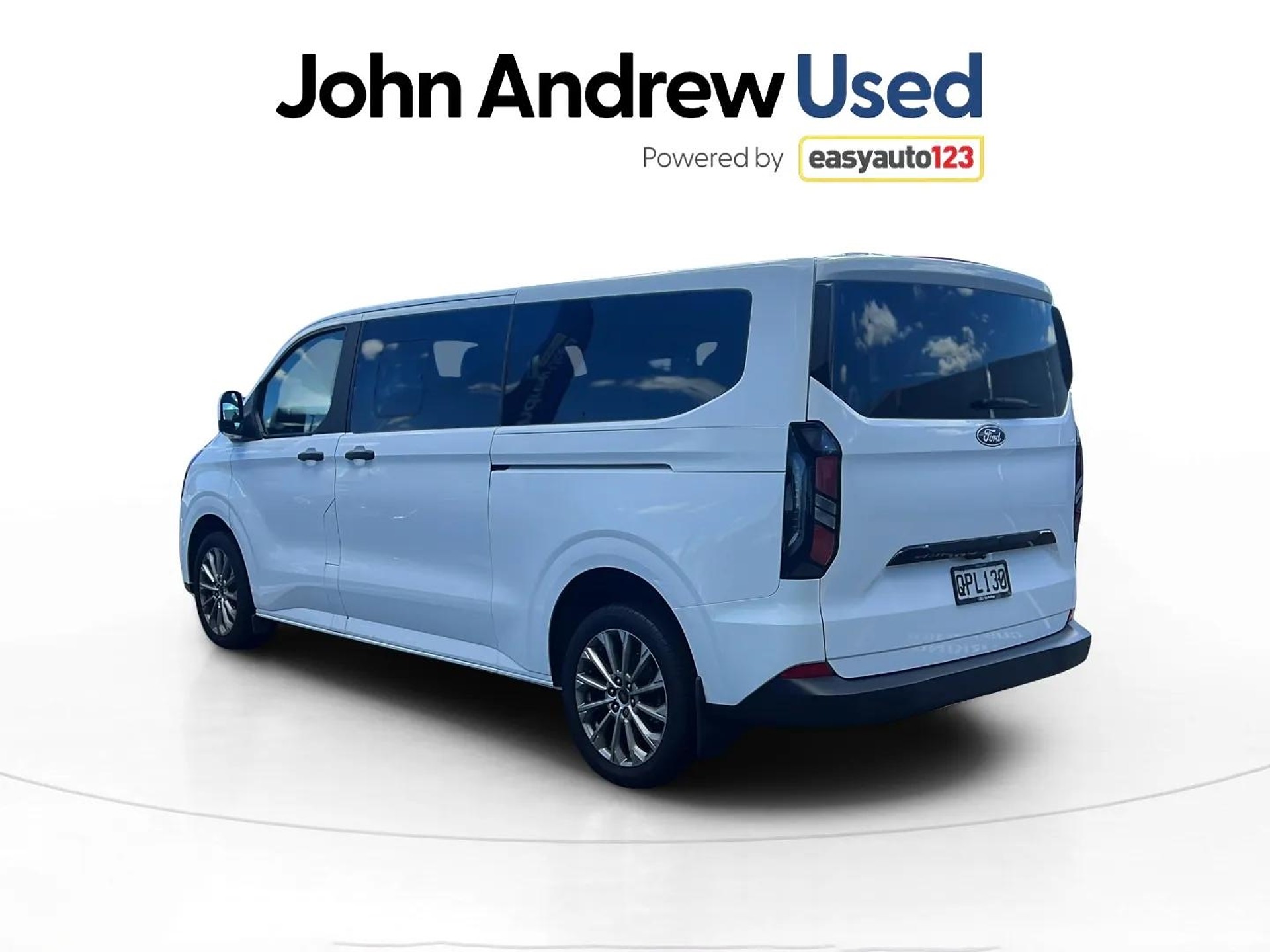 2024 Ford Transit Tourneo Custom 2.0D 9 Seater - Image 10