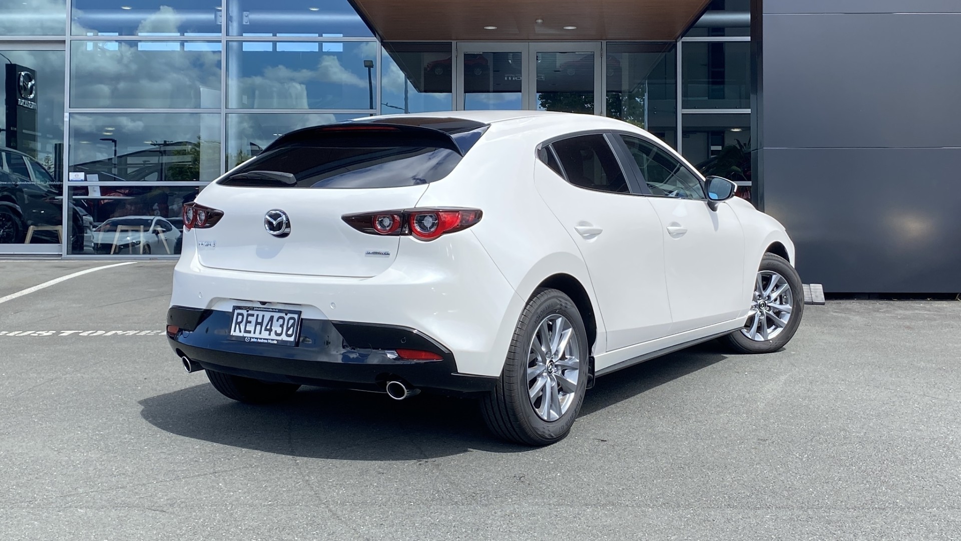 2025 Mazda 3 Gsx 2.0P/6At - Image 6