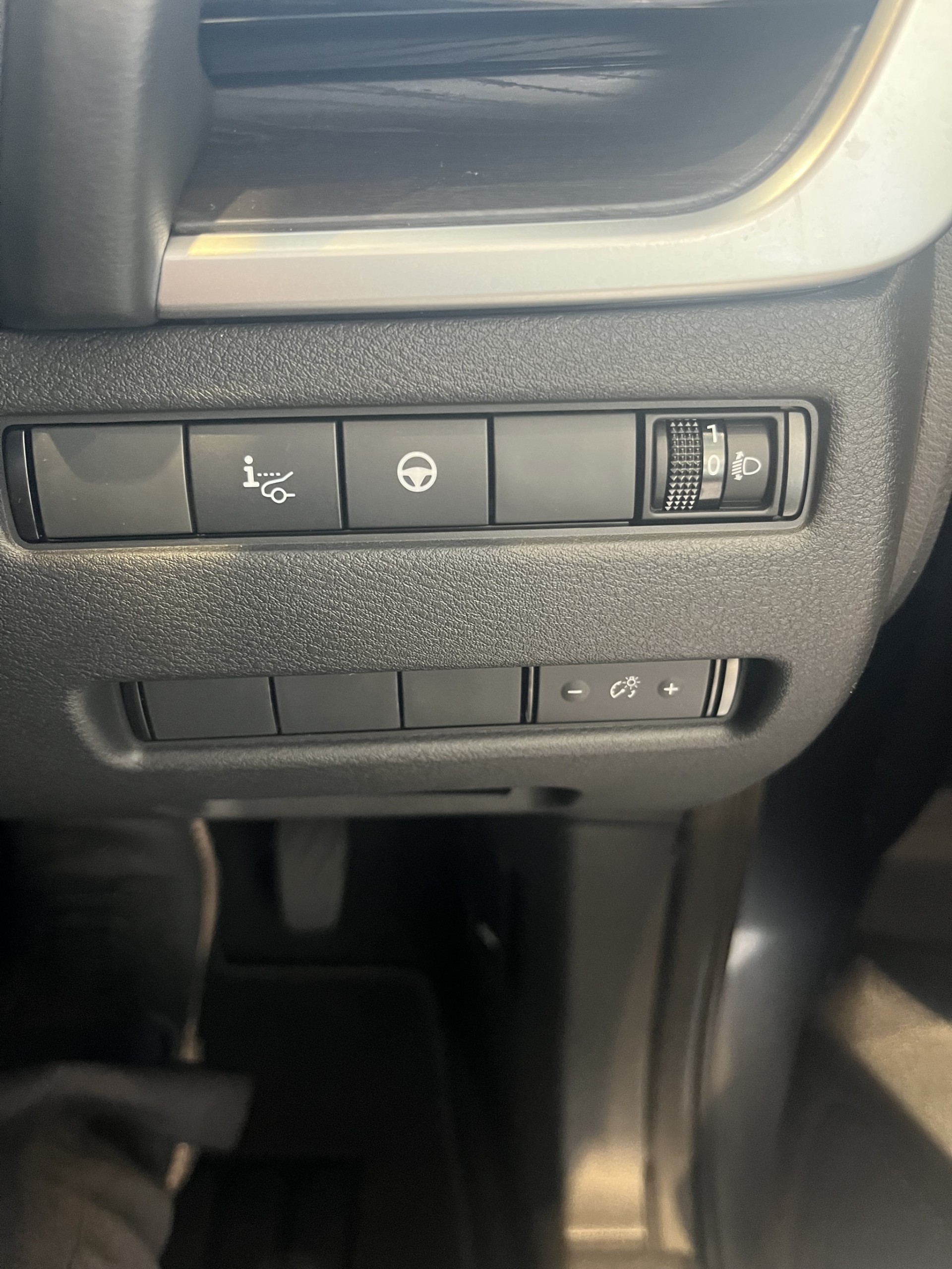 2025 Nissan X-Trail N-Trek E-Power 1.5P - Image 14