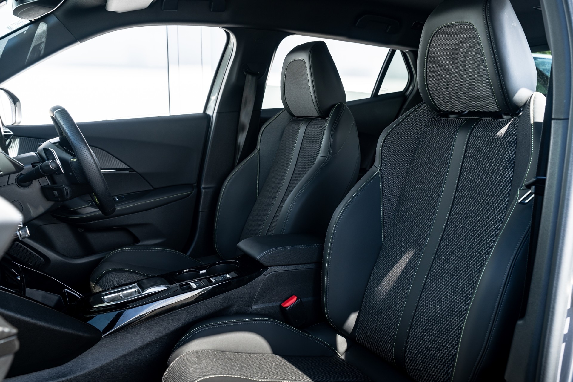 2025 Peugeot 2008 GT 96kW Turbo Petrol Auto - Image 10