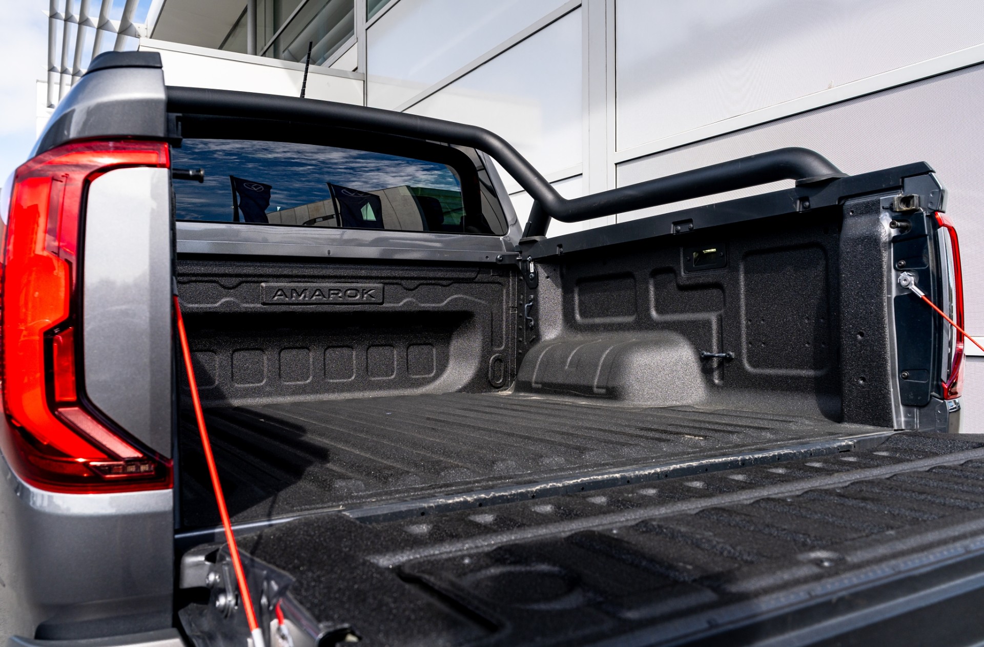 2025 Volkswagen Amarok PanAmericana 600Nm V6 Turbo 4WD - Image 9