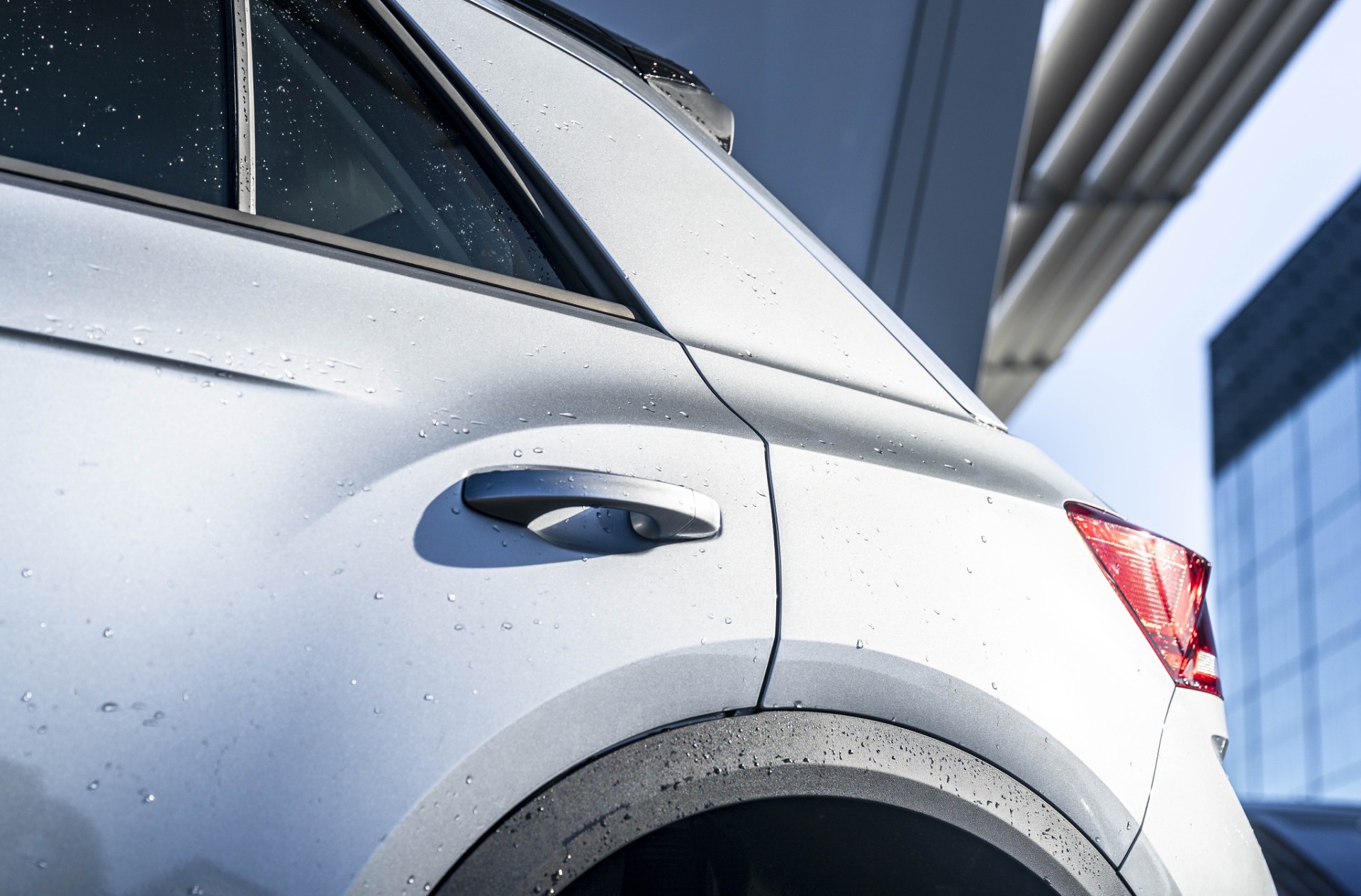 2025 Volkswagen T-Roc Life 2WD Facelift Petrol Auto / Turbo - Image 5