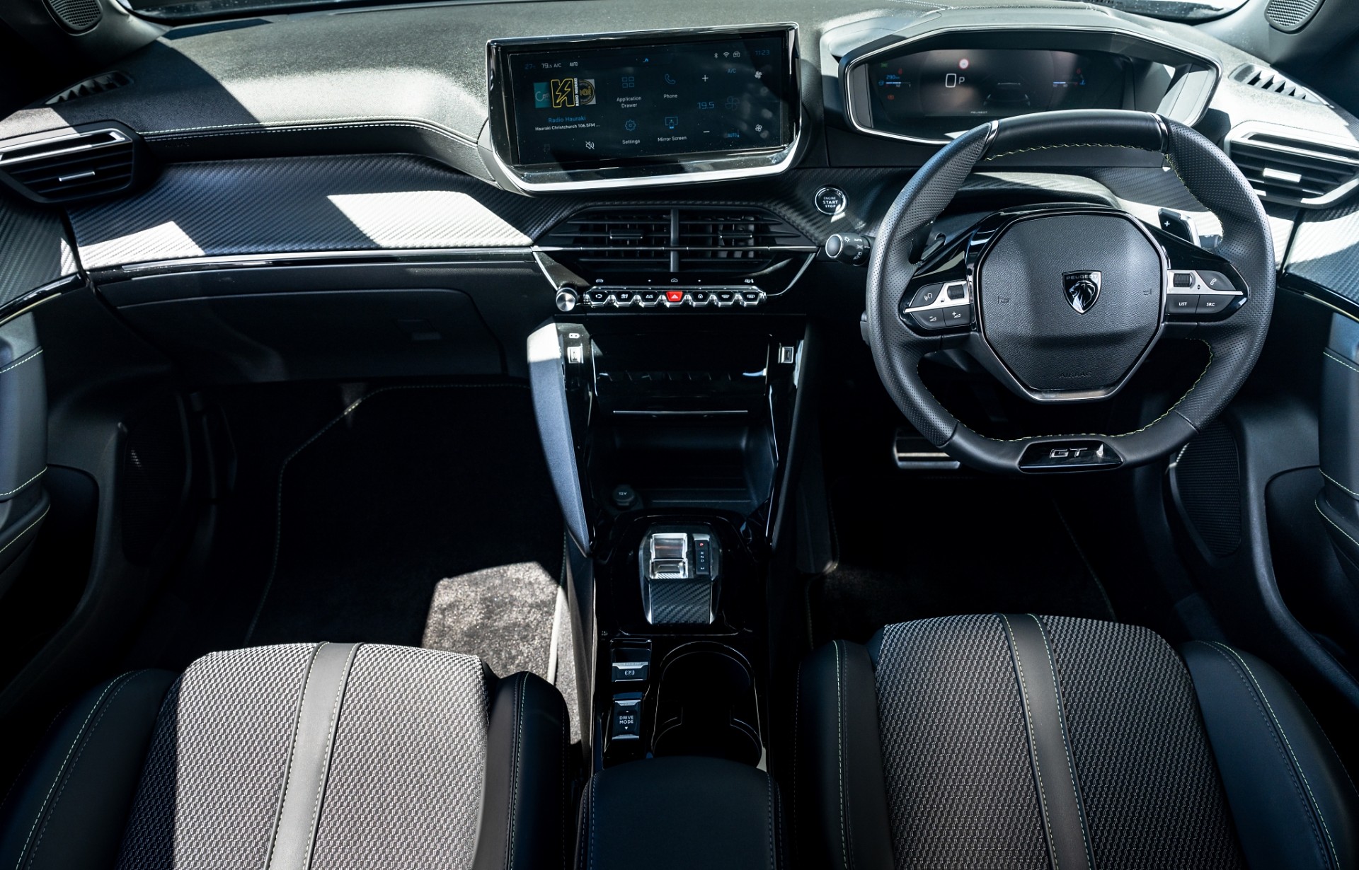 2025 Peugeot 2008 GT 96kW Turbo Petrol Auto - Image 11