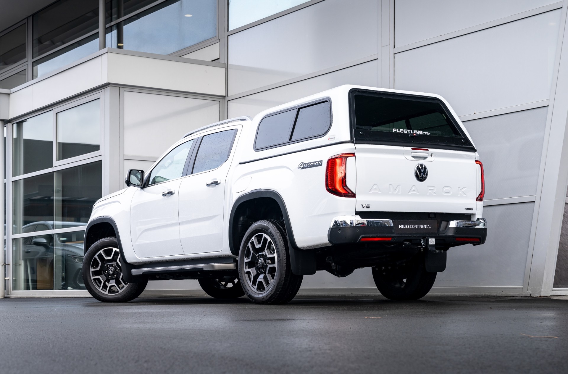 2025 Volkswagen Amarok Aventura 600Nm V6 Turbo 4WD - Image 3