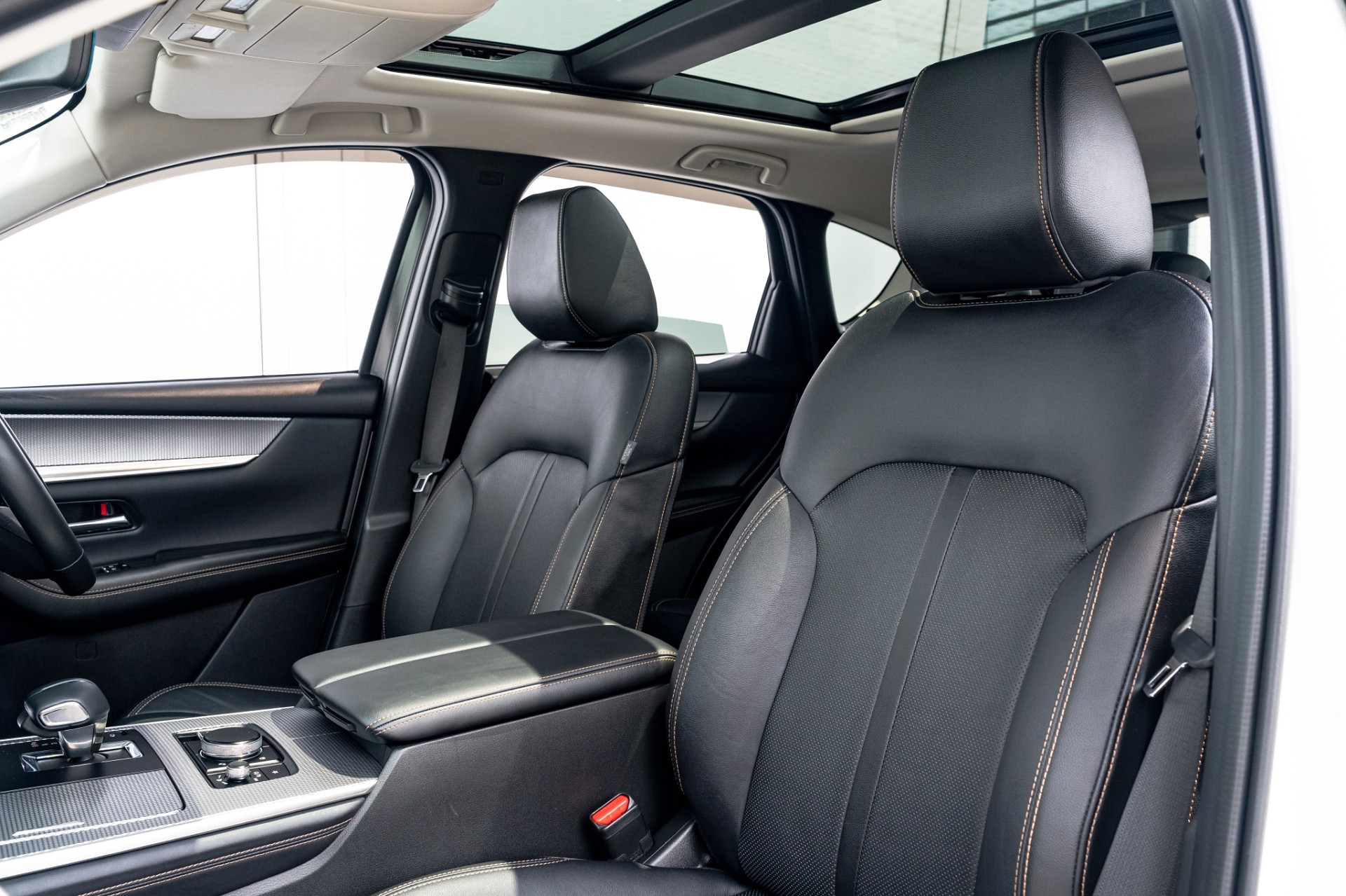 2024 Mazda CX-60 Homura 209kW Turbo Petrol AWD - Image 11