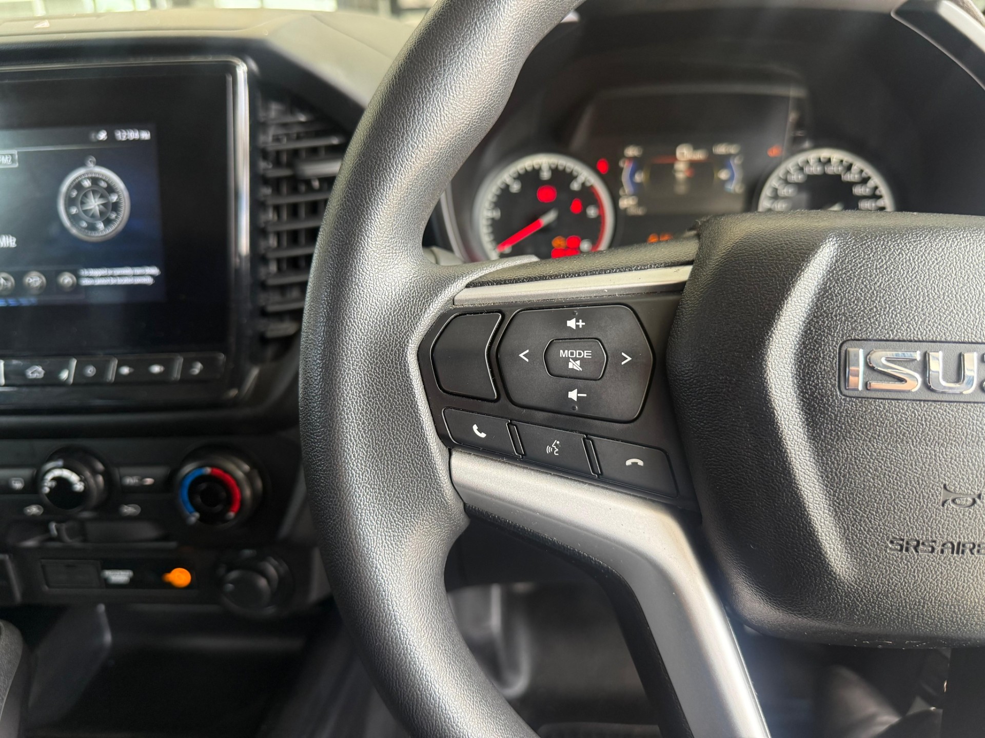 2022 Isuzu D-Max Lx Double Cab 4WD - Image 15