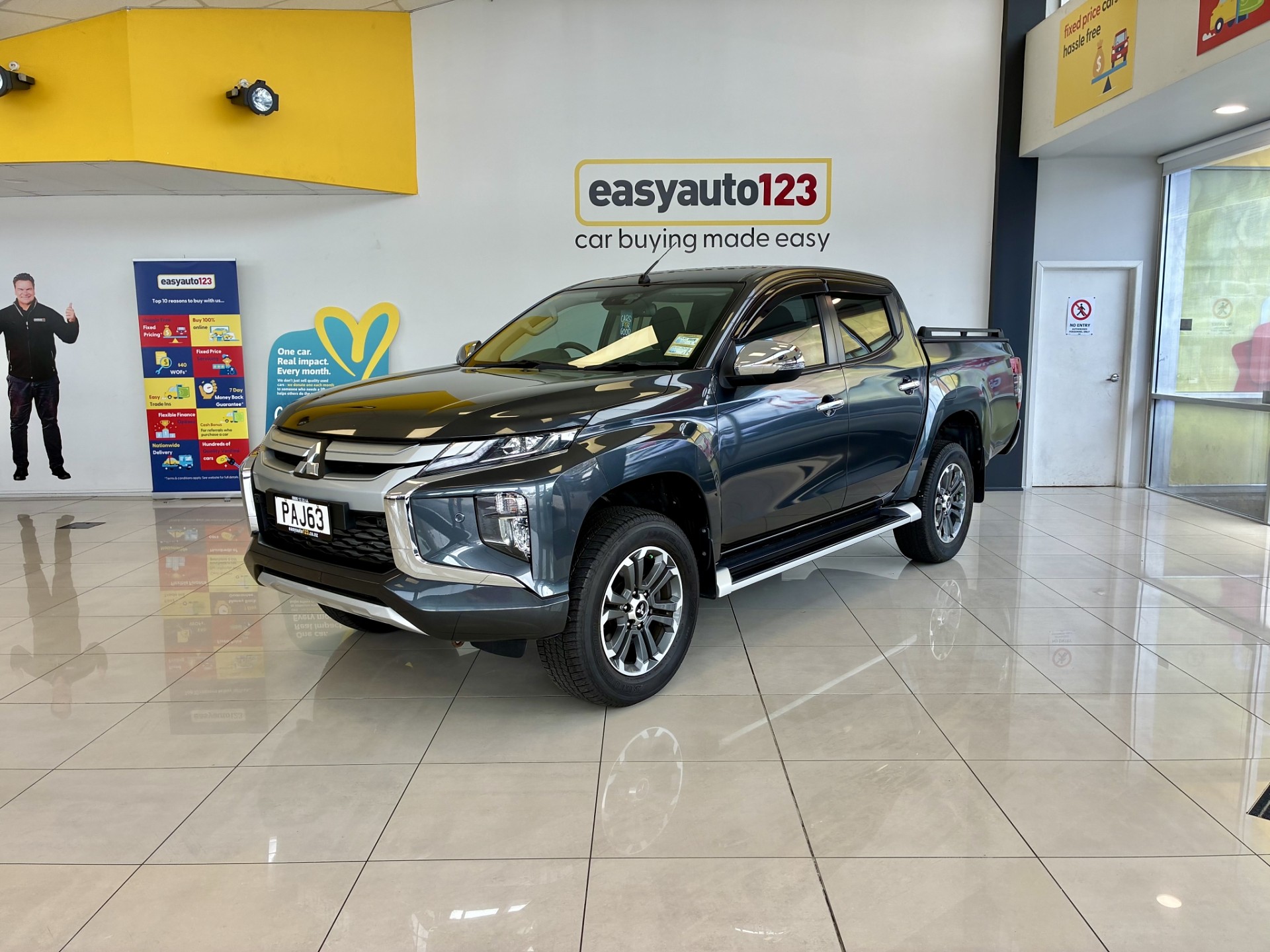 2022 Mitsubishi Triton GLXR 2.4L DT 4WD