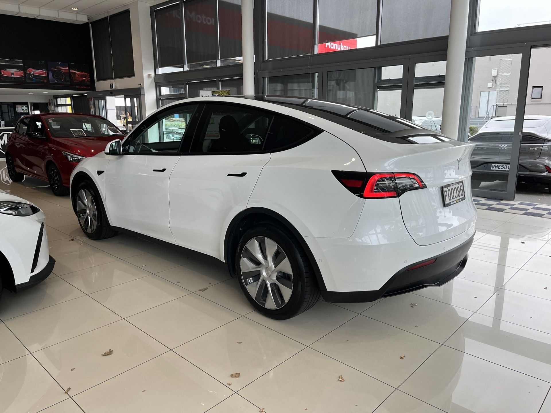 2022 Tesla Model Y Rear Wheel Drive 60K - Image 7