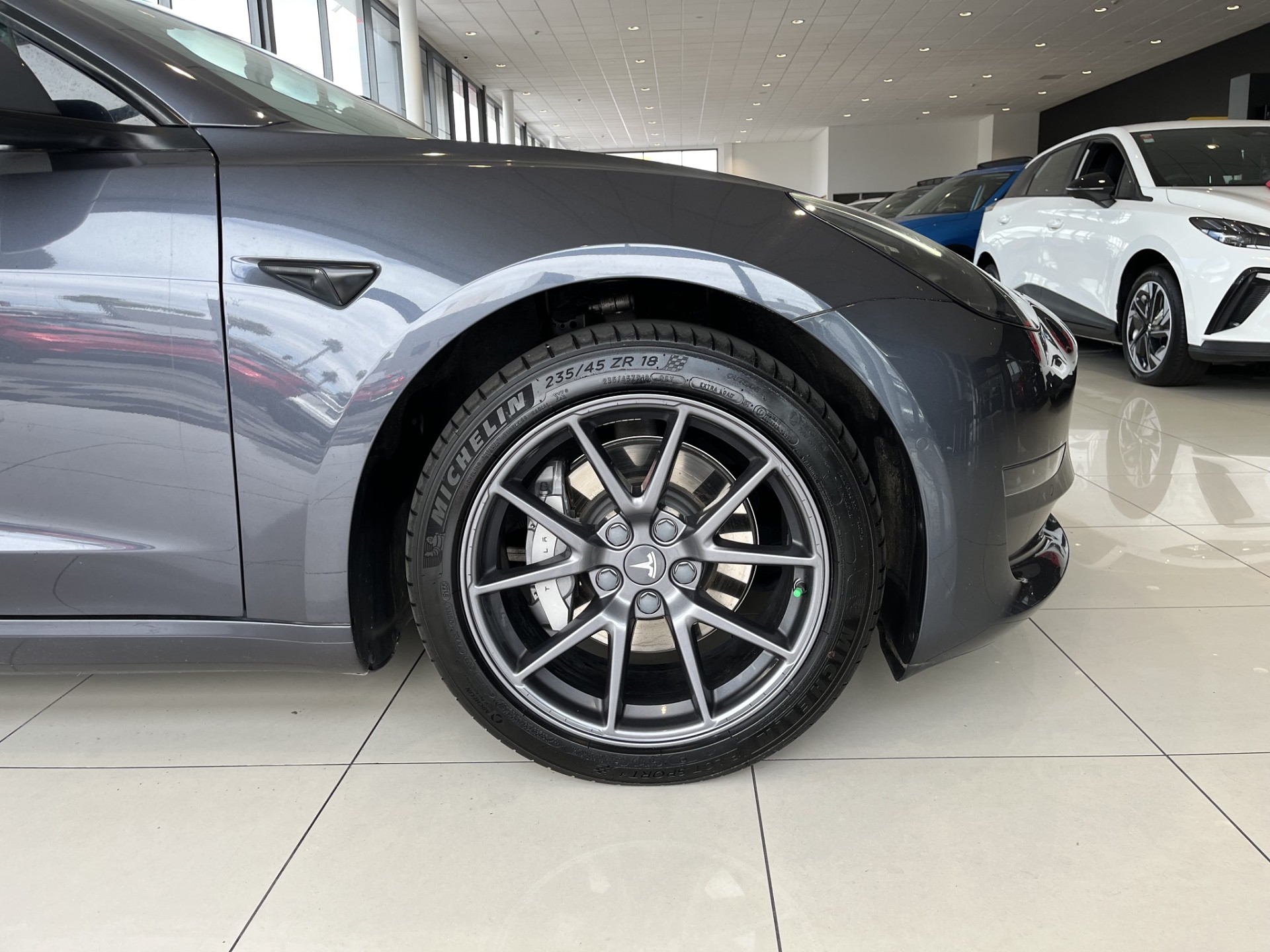 2023 Tesla Model 3 Long Range Awd 79Kwh - Image 6