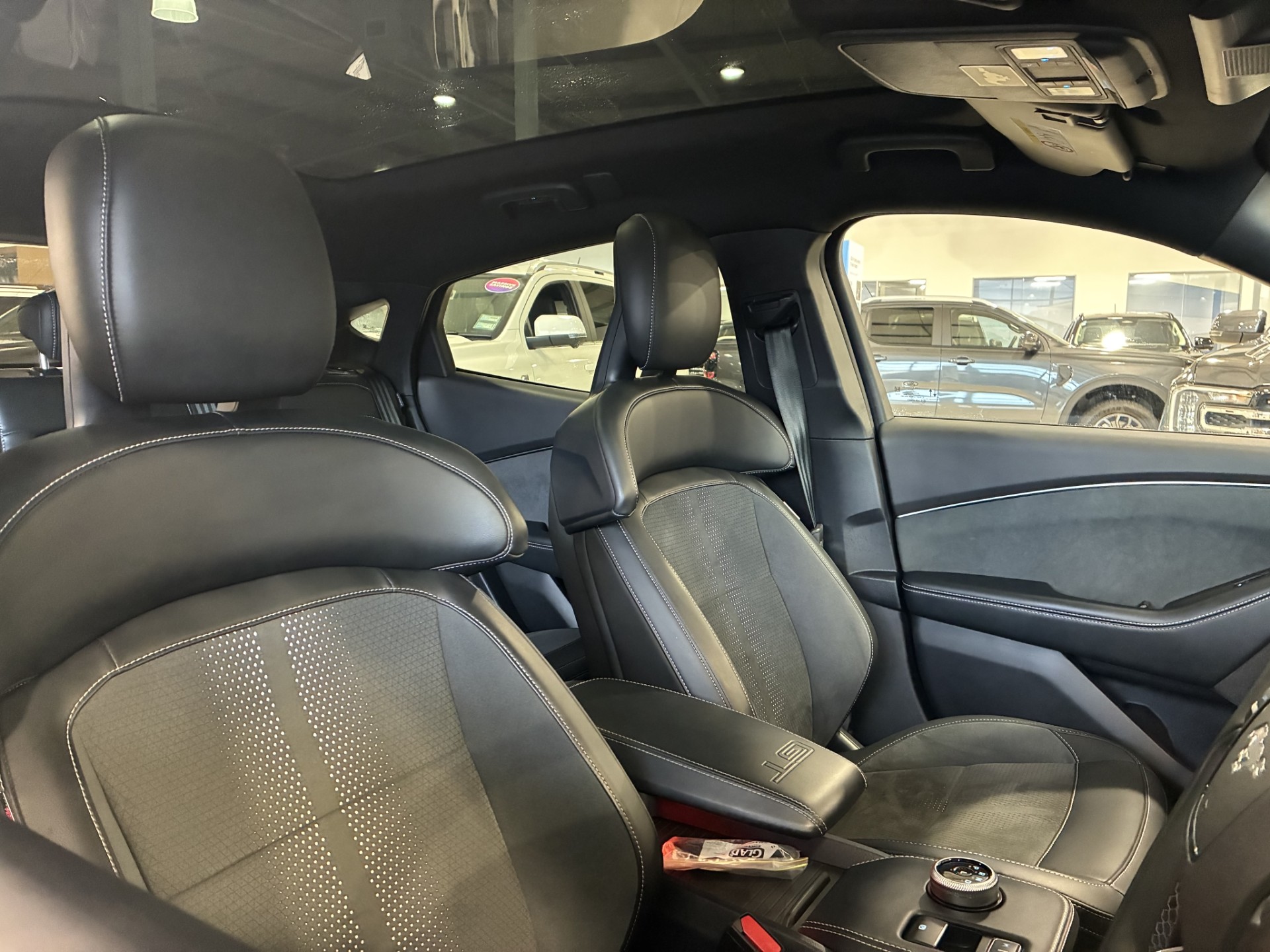 2024 Ford Mustang Mach-E Gt Awd 98Kwh/Ev/4Wd - Image 9