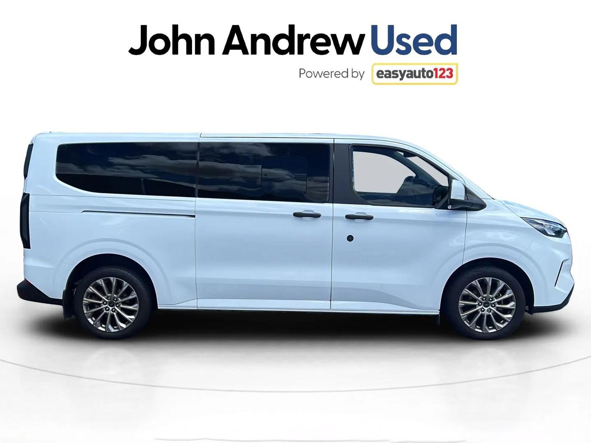 2024 Ford Transit Tourneo Custom 2.0D 9 Seater - Image 9