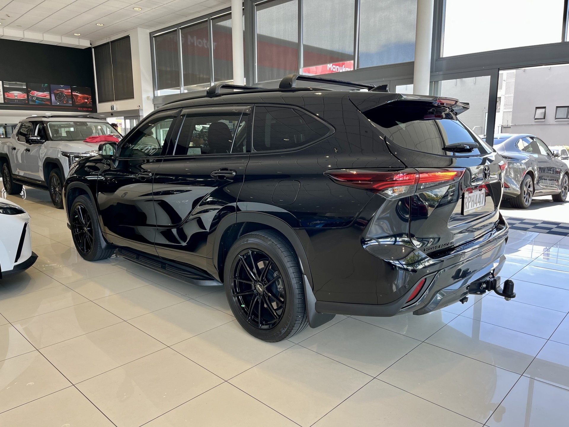 2025 Toyota Highlander Limited Zr 2.5Ph/4Wd - Image 7