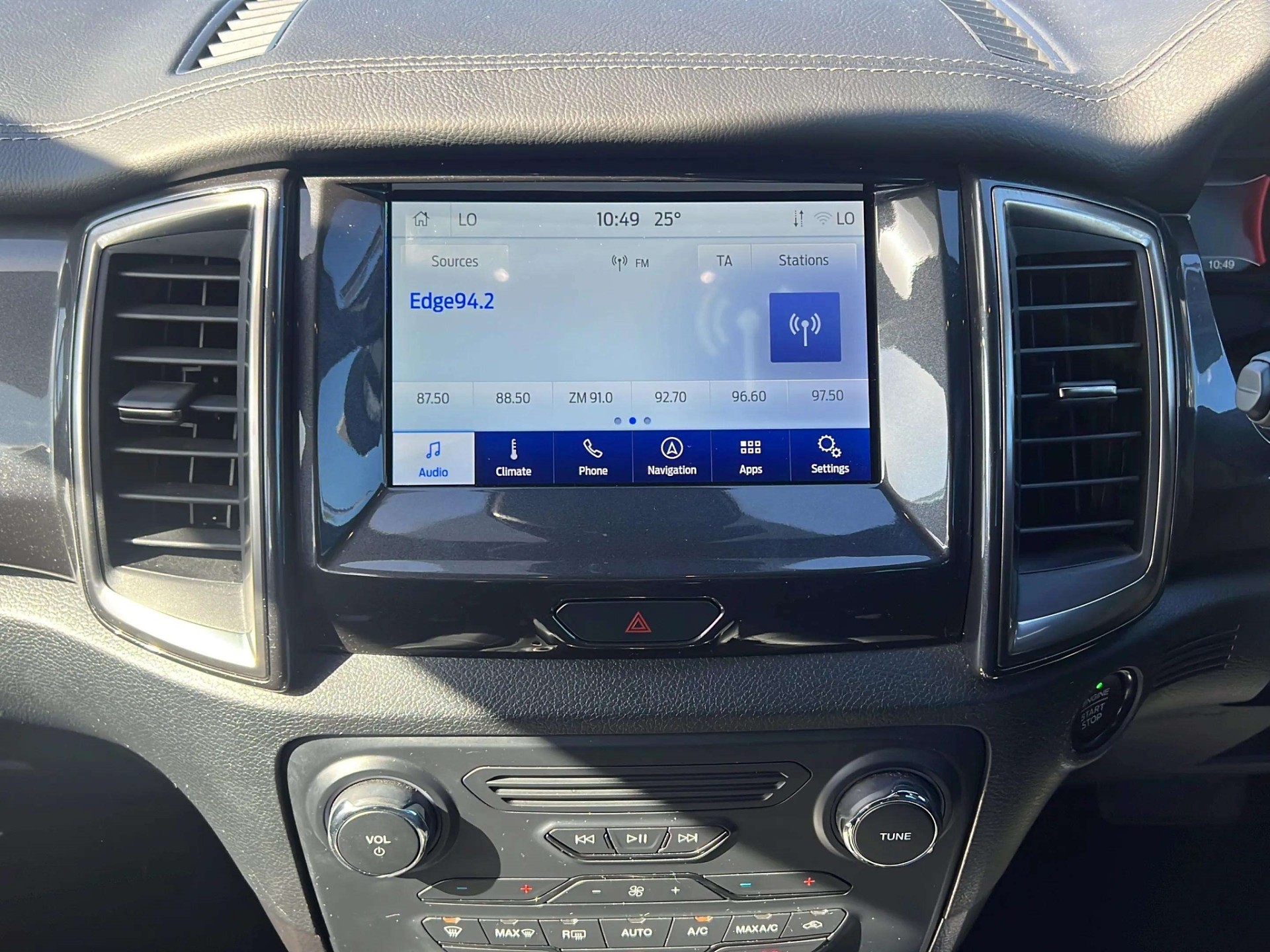 2022 Ford Everest Titanium 2.0D/4Wd - Image 13