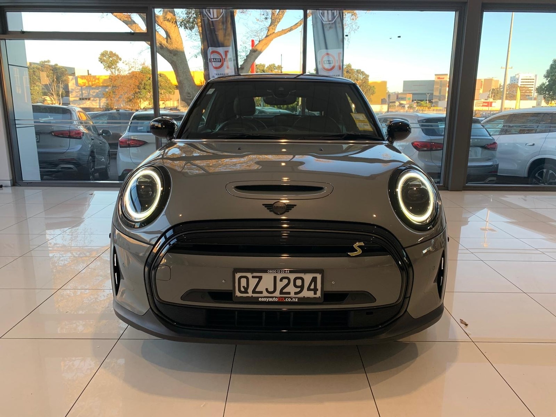 2022 MINI Hatch Cooper Se 29Kwh/Ev - Image 2