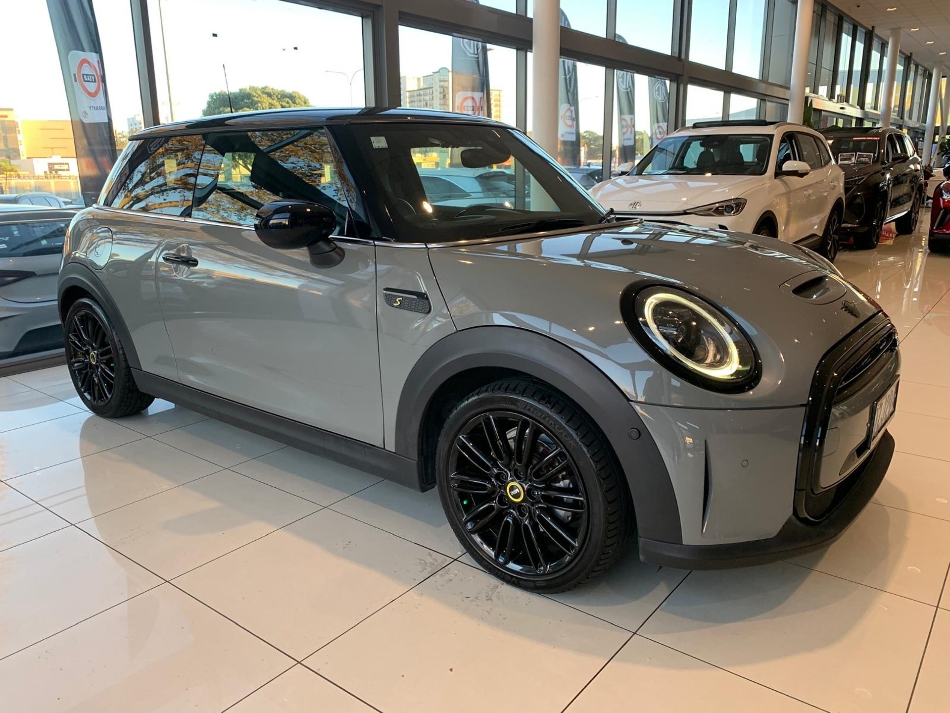 2022 MINI Hatch Cooper Se 29Kwh/Ev