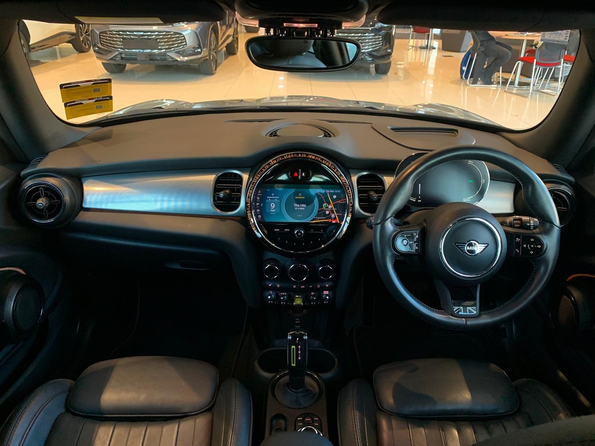 2022 MINI Hatch Cooper Se 29Kwh/Ev - Image 13